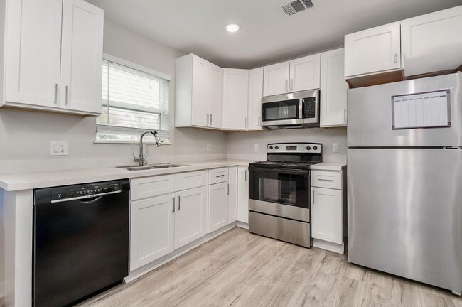 property at 5615 Barremore St