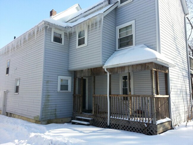 812 Kling St in Akron, OH - Building Photo - Building Photo