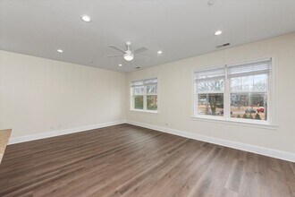 2500 Green Bay Rd in Evanston, IL - Building Photo - Building Photo