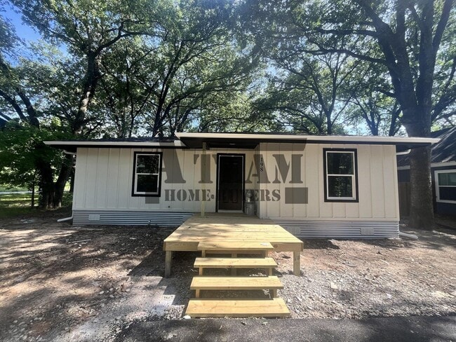property at 194 Armada Loop