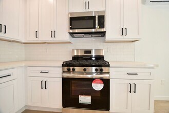 1415 S Sierra Bonita Ave in Los Angeles, CA - Building Photo - Building Photo