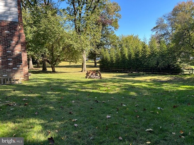 property at 1012 Morris Ave