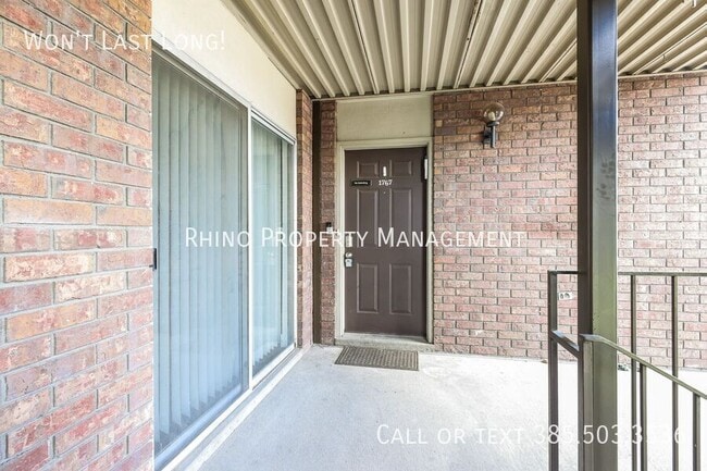 1767 Willowbrook Dr