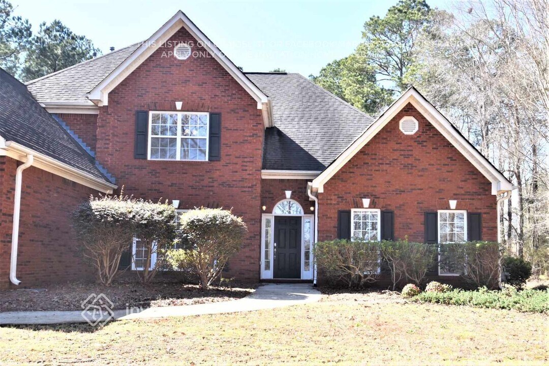 319 Harvest Run in Mcdonough, GA - Foto de edificio