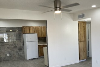 Desert Palms Apartments in Tucson, AZ - Building Photo - Building Photo