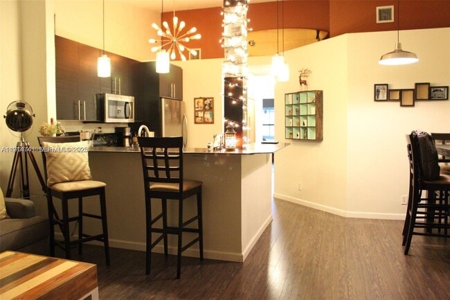 3634 NW 83rd Ln in Sunrise, FL - Building Photo - Building Photo