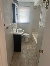 12 Willie St, Unit 2 nd floor apartment in Haledon, NJ - Building Photo - Building Photo