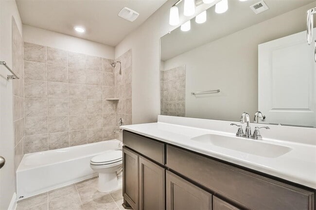 property at 2724 Altissimo Ct