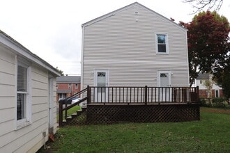 160 Louisiana Ave, Unit 160 in Bridgeport, CT - Building Photo - Building Photo