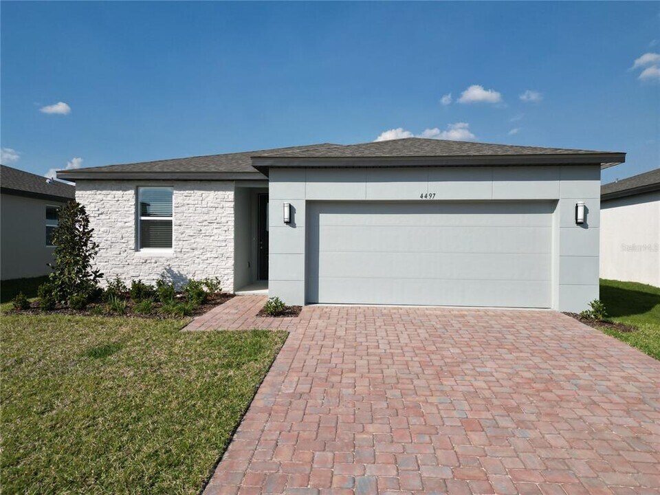 4497 Pickerel Weed Wy in St. Cloud, FL - Building Photo
