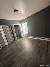 349 Blue Hills Ave in Hartford, CT - Building Photo - Building Photo