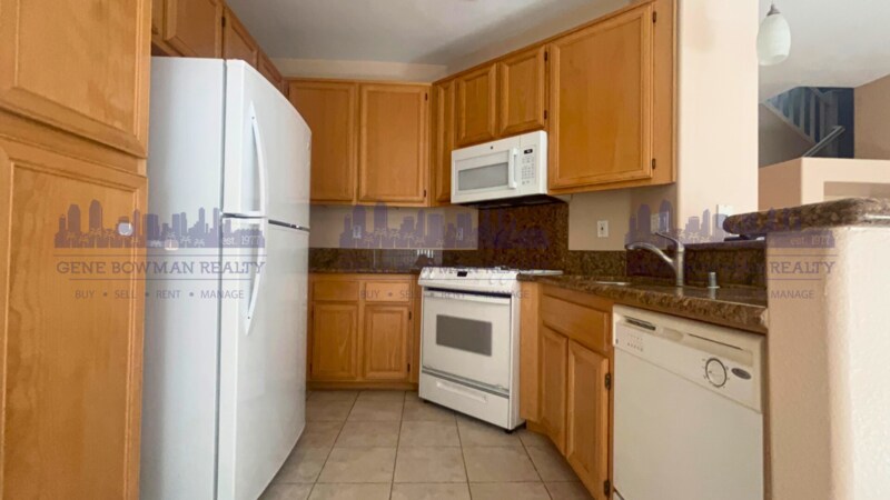 4106 Arroyo Way in National City, CA - Building Photo