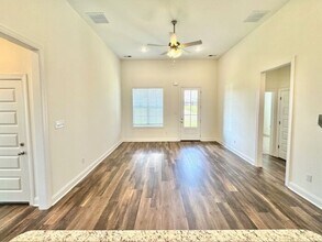 5295 Aylesbury Ln in Olive Branch, MS - Building Photo - Building Photo