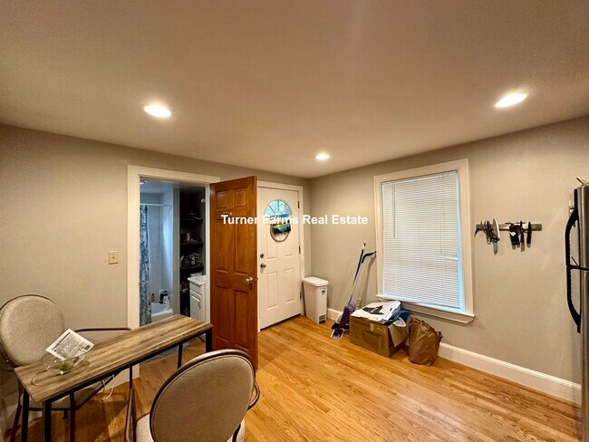 428 Franklin St, Unit 1L in Cambridge, MA - Foto de edificio - Building Photo