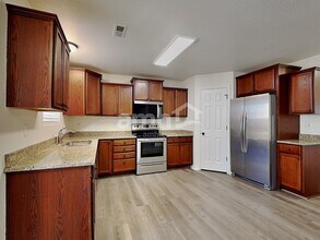 3713 Winter Sun Dr in Colorado Springs, CO - Foto de edificio - Building Photo