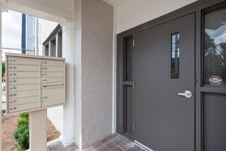 504 Boulevard NE in Atlanta, GA - Building Photo - Building Photo