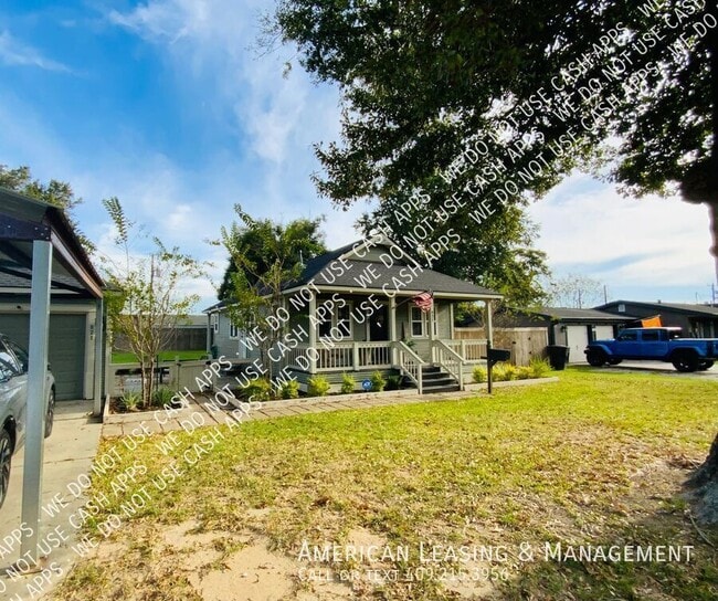 property at 821 Atlanta Ave