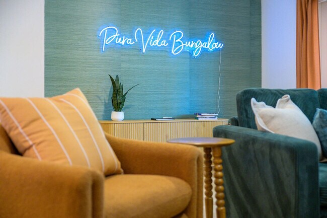 6713 35th Ave W in Bradenton, FL - Building Photo - Building Photo