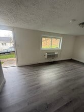 1300-1330 Windsor Ave in Bristol, TN - Building Photo - Building Photo