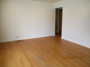 9024 S 51st Ave in Oak Lawn, IL - Building Photo - Building Photo