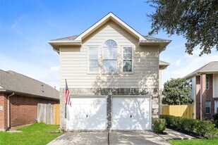 6638 Windy River Ln in Katy, TX - Building Photo