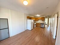 92 Hammond St photo'