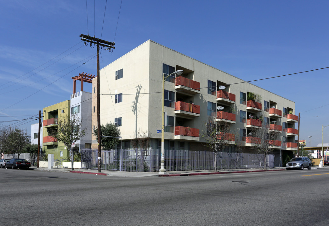 Faith Housing Courtyard Apartments in Los Angeles, CA - Building Photo