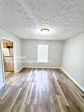 1005 S Madison Ave in Monroe, GA - Building Photo - Building Photo