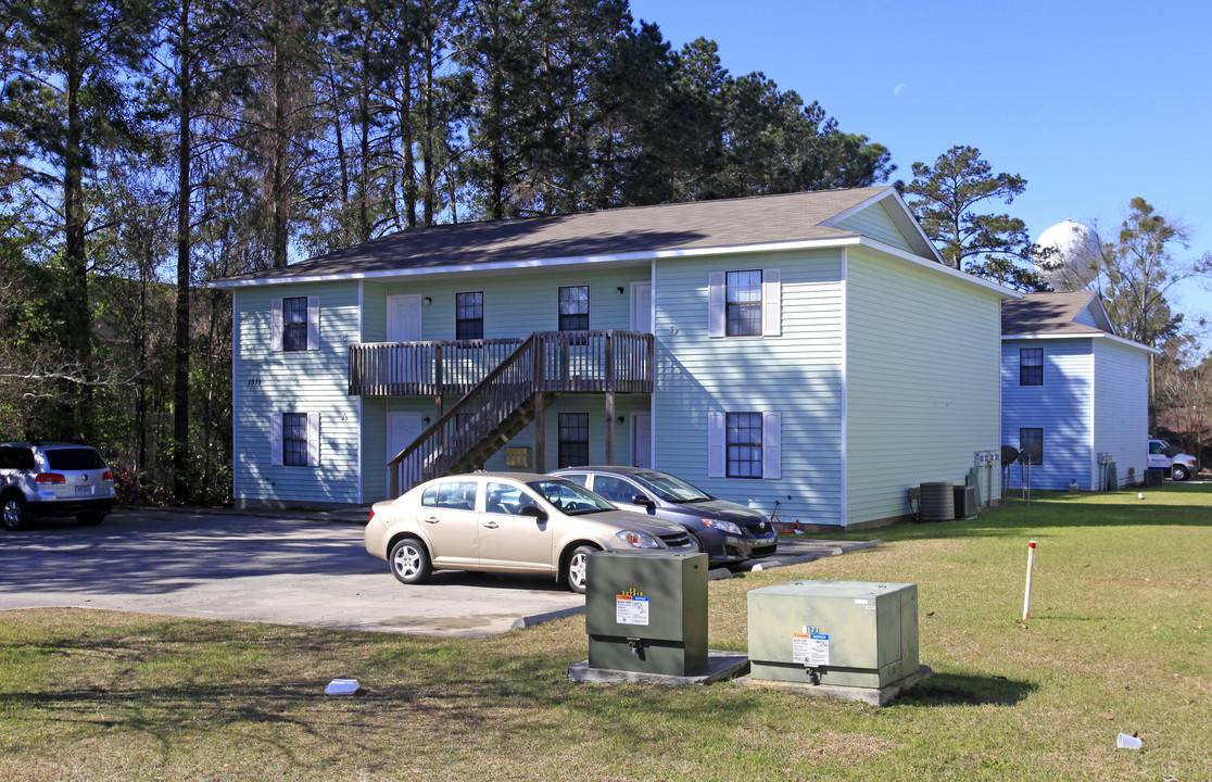 1603 Victory in Valdosta, GA - Building Photo