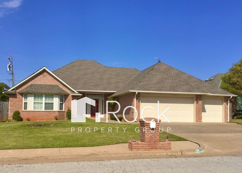 2513 NW 158th St in Edmond, OK - Foto de edificio
