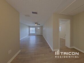 1227 Hamilton Ave in Longwood, FL - Building Photo - Building Photo