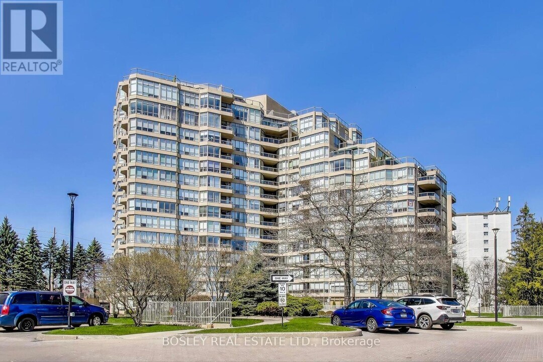 20-820 Guildwood Pkwy in Toronto, ON - Building Photo