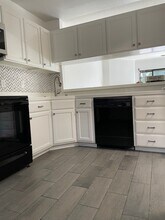 328 N Villa Way in Walnut Creek, CA - Building Photo - Building Photo