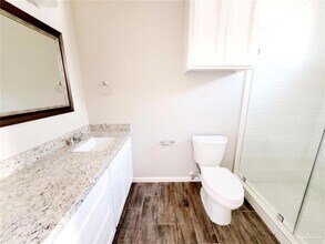 5709 Sandpiper Ave, Unit 2 in McAllen, TX - Building Photo - Building Photo