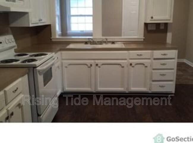 1904 Woodrow Dr in Birmingham, AL - Foto de edificio - Building Photo