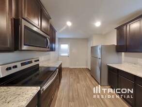 7249 Jebson Pass in San Antonio, TX - Building Photo - Building Photo