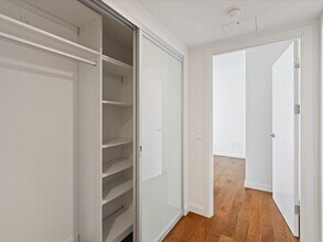 555 Fulton St, Unit 522 in San Francisco, CA - Building Photo - Building Photo