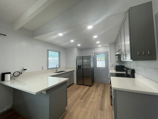 45-561-537 Kiani St in Kaneohe, HI - Building Photo - Building Photo