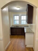 30 Crescent St in Wakefield, MA - Building Photo - Building Photo