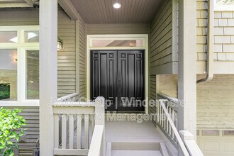 5443 45th Ave W in Seattle, WA - Building Photo - Building Photo