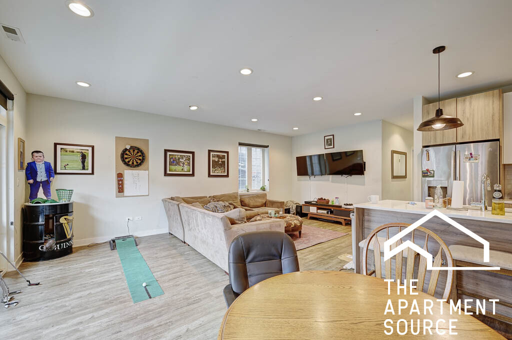 2512 N Halsted St, Unit 2 in Chicago, IL - Building Photo