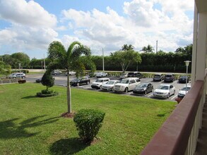 310 Brighton H in Boca Raton, FL - Building Photo - Building Photo