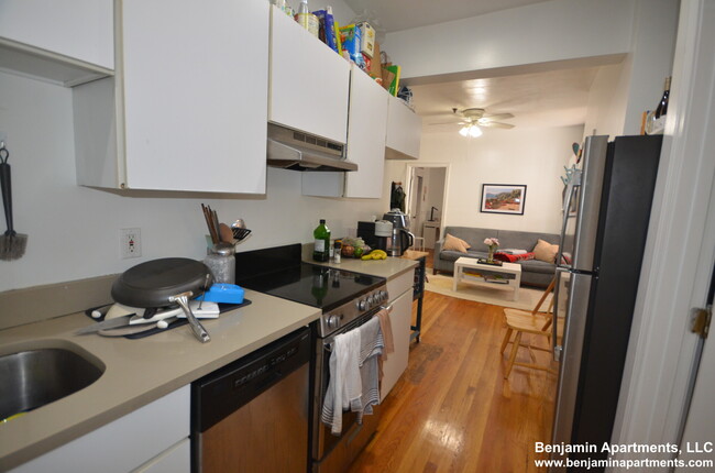 property at 4 Cleveland Pl