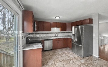 19200 E Ponca Terrace in Independence, MO - Building Photo - Building Photo