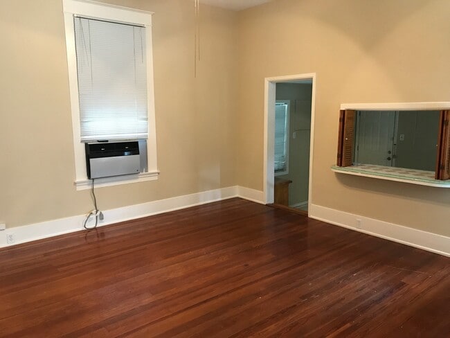 property at 1214 21st St