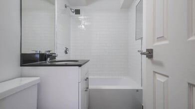 Emerson Place in Boston, MA - Building Photo - Building Photo