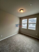 2721 Spring Creek Cir in Niwot, CO - Building Photo - Building Photo