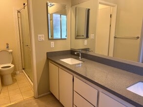 16 Salvatore Dr in Novato, CA - Building Photo - Building Photo