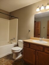 720 Brooklawn Dr in Brookings, SD - Building Photo - Building Photo