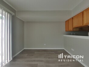 3106 Anton Cir in Aurora, IL - Building Photo - Building Photo
